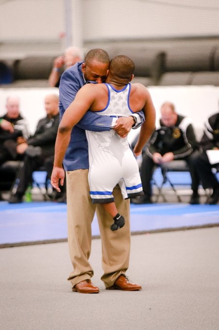 Adonis Lattimore Who Was Born Without Legs Just Won The Virginia