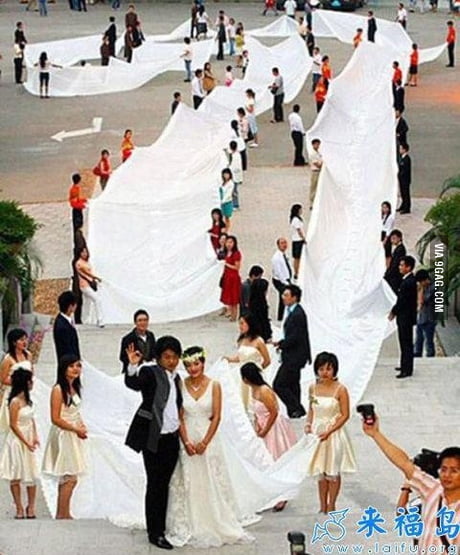 Longest fashion wedding gown