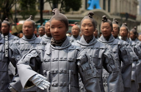 Weird Chinese Performance 9gag