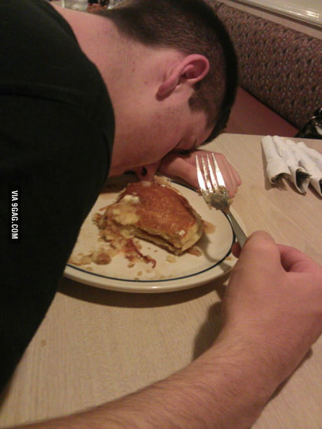 He Got So Drunk He Fell Asleep In His Pancakes 9gag