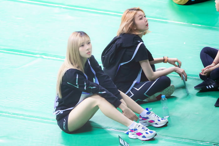 Photo : Long Yoohyeon & Dami!