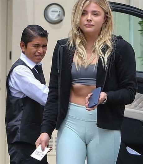 Chloë Grace Moretz - 9GAG