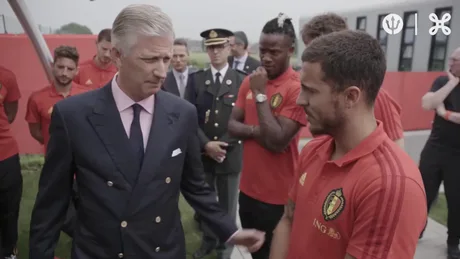 Philippe King Of Belgium Tells Eden Hazard Not To Eat Too Many Hamburgers During The World Cup 9gag