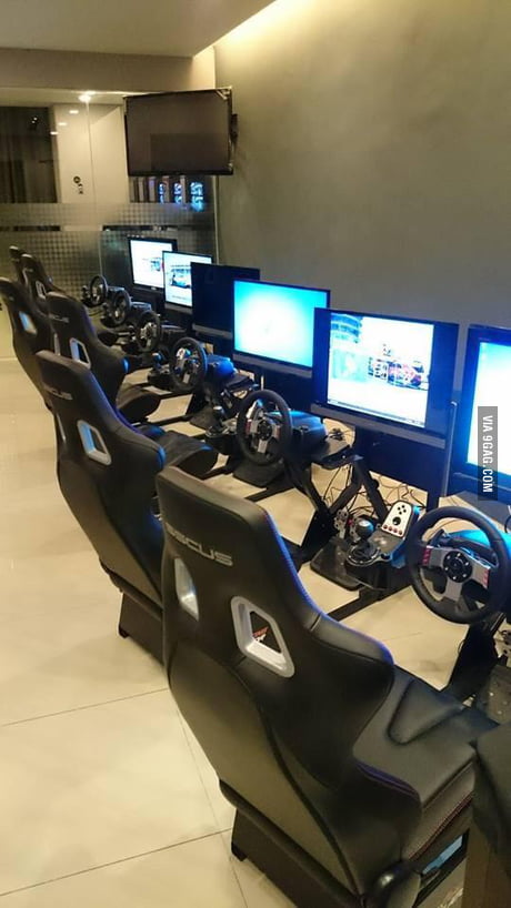 Internet Cafe For Drivers Only In Malaysia 9gag