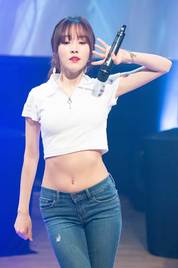 Photo : GFRIEND - Yuju