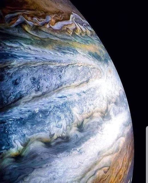 Stunning Image Of Jupiter Taken By NASA's Juno Spacecraft. - 9GAG