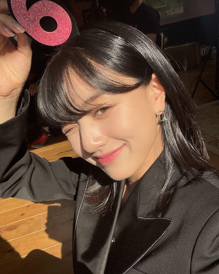 Photo : Twicetagram update - God Jihyo