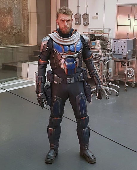 the stuntman behind taskmaster looked absolutely badass i wonder why they didn t just cast him 9gag the stuntman behind taskmaster looked absolutely badass i wonder why they didn t just cast him 9gag