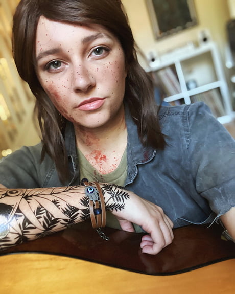 Ellie from The Last of Us Part II! Third cosplay I've done! - 9GAG