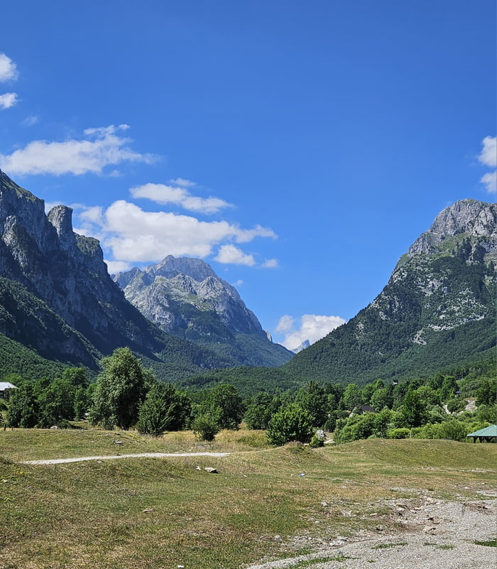 No propaganda, just a beautiful valley in the Balkans - 9GAG