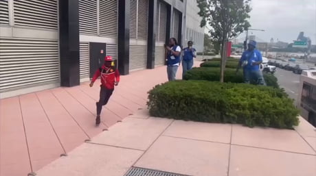 Finally a good camera guy