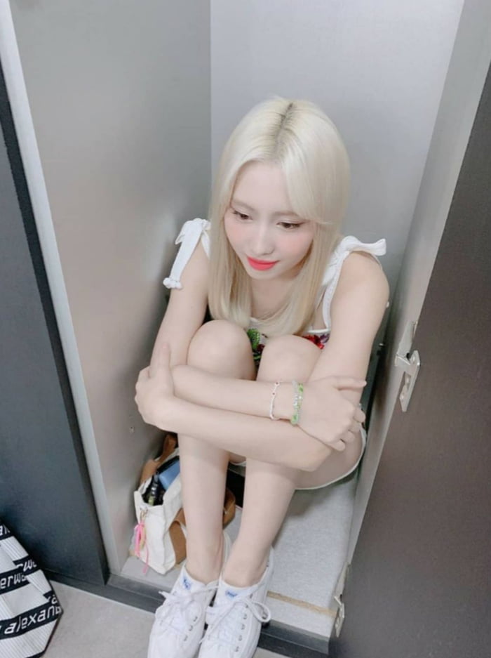 Photo : Momo is a doll