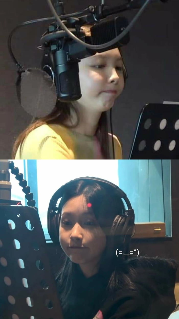 Photo : Nayeon and Mina