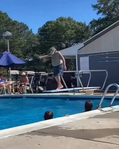 Great dive.. lol