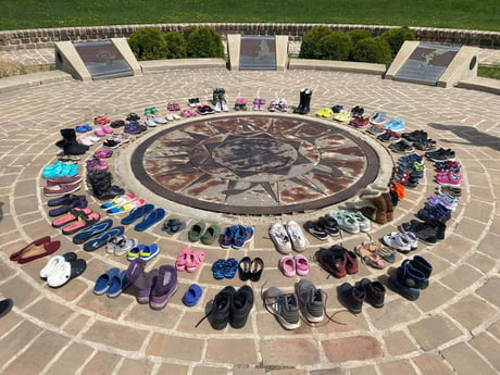 Memorial In Honor Of 215 Native Children Found Buried On The Grounds Of Kamloop Residential School 9gag