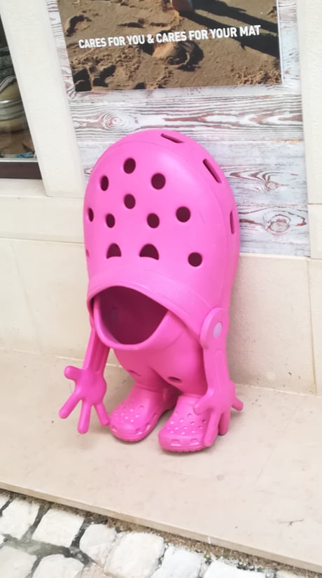 giant pink croc