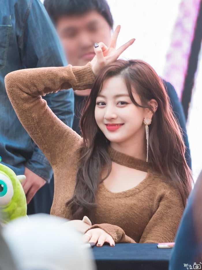 Photo : Jihyo