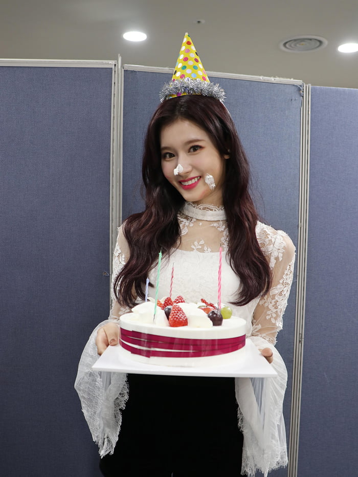 Photo : Happy Sana Day