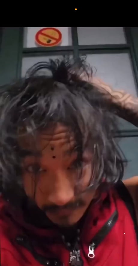 Should have just mind his own business