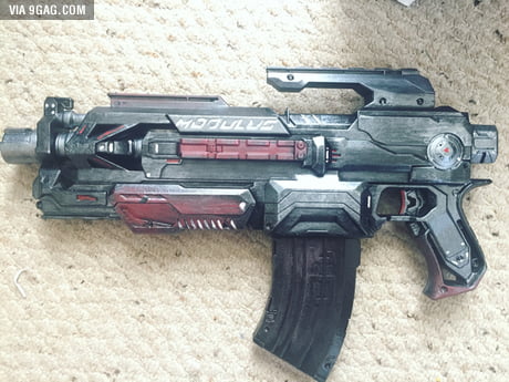 can i bring a nerf gun on a plane