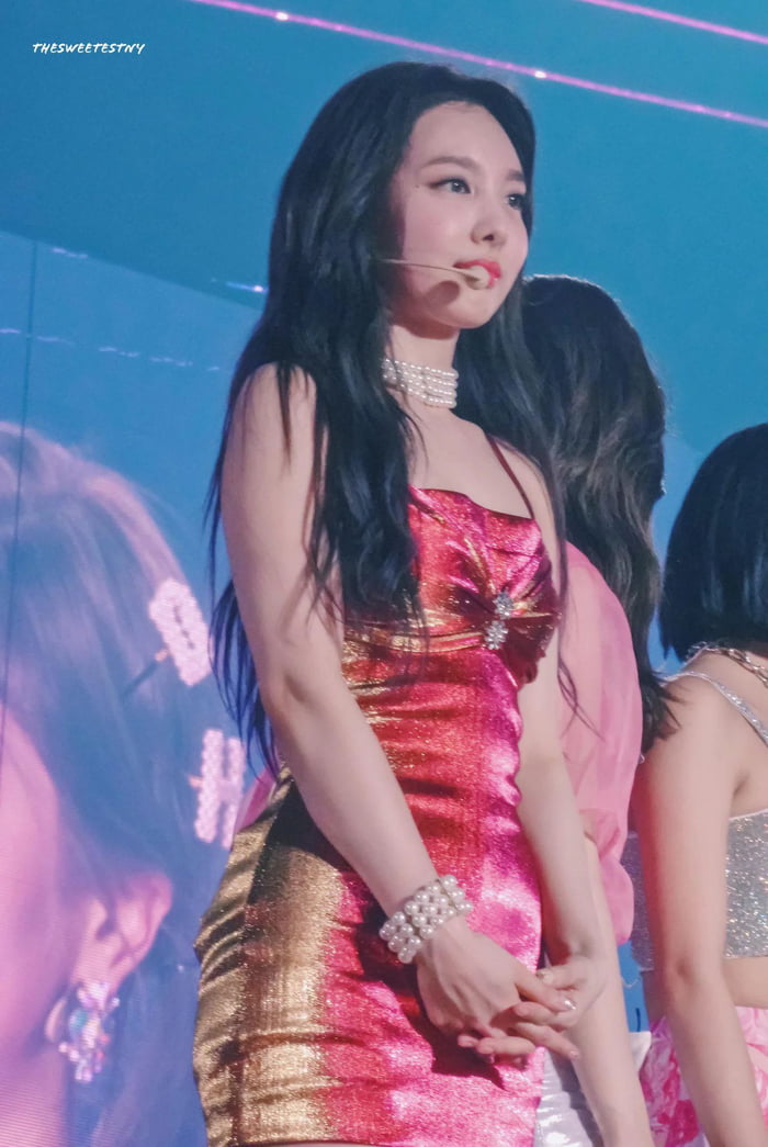 Photo : Nayeon