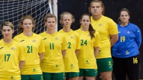Australian National Handball team: Spot the - 9GAG