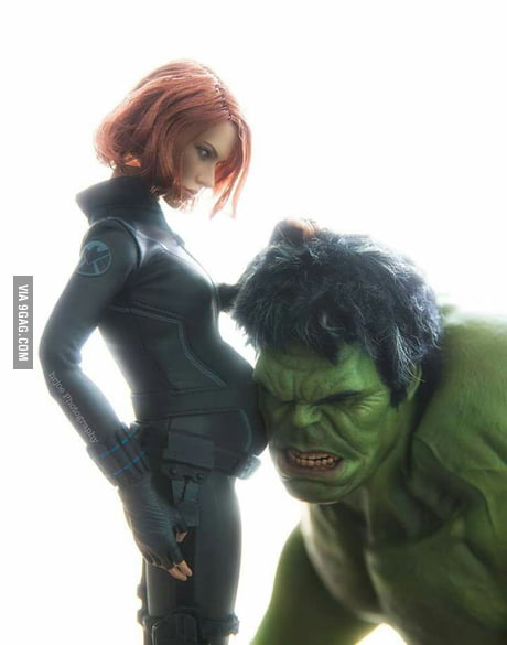 Hulk Made Black Widow Pregnant 9gag