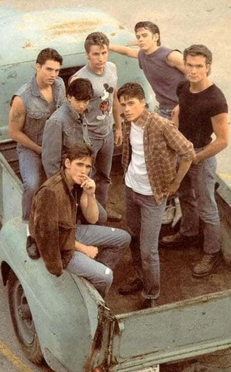 tom cruise the outsiders