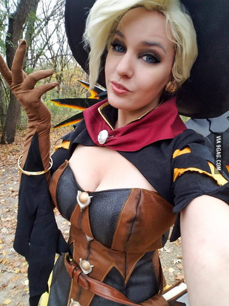 Lisa lou who cosplay