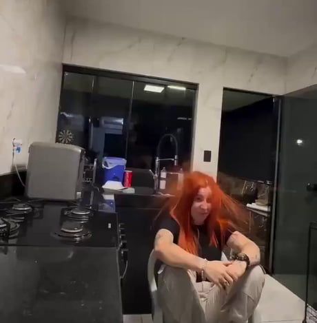 Who knew static electricity could be so useful