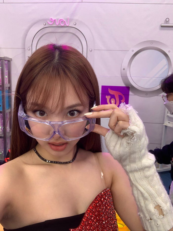 Photo : Nayeon bubble update