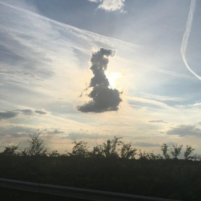 Rare photo of the UK leaving the EU (2019)