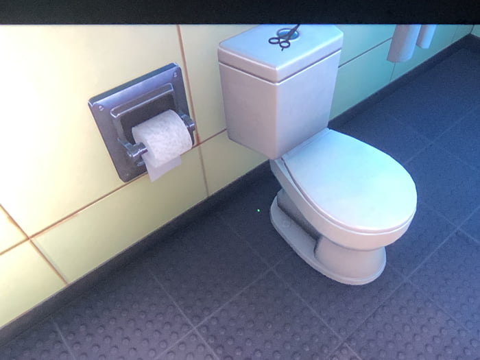 Fallout 4 designed by a woman. Toilet paper is wrong.