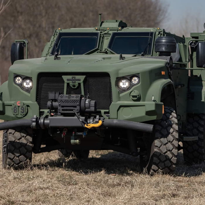 New vehicle in Slovenian Army - LKOV 4x4 JLTV - 9GAG