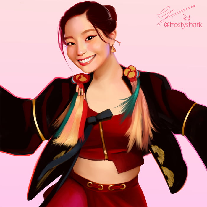 Photo : Dahyun in her hanbok