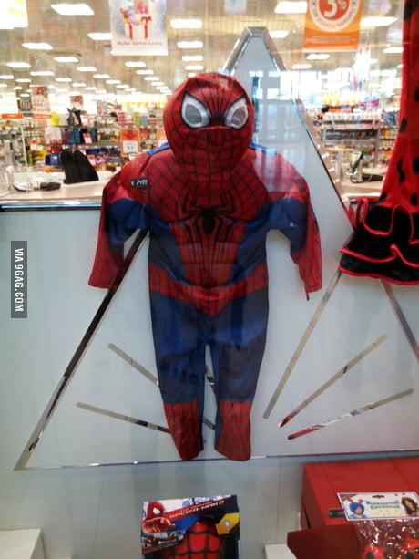 They re selling spoderman costumes 9GAG