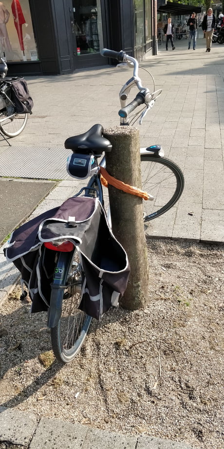 secure a bike