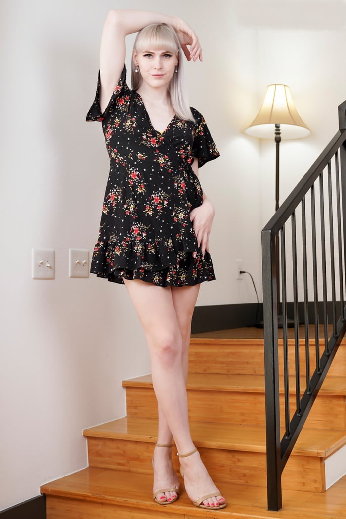 Lianna Lawson - 9GAG