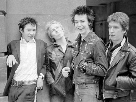 Sex Pistols 1977 9gag