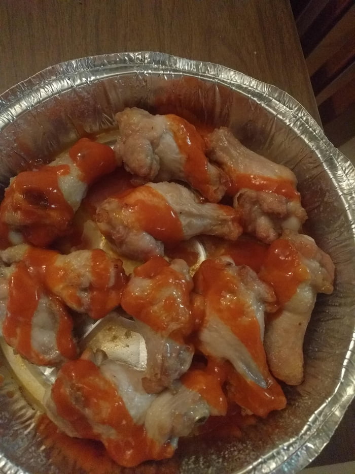 Ordered some hot wings and pizza from a local spot. Opened up this