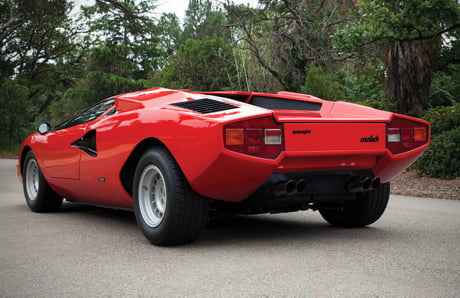 Back of the 1974 Lamborghini Countach (3600 x 2553) - 9GAG