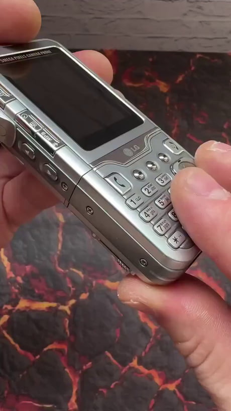 Phones in the 2000s