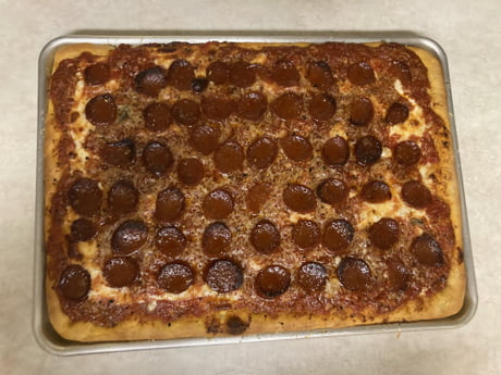 Sicilian Pizza With Pepperoni and Spicy Tomato Sauce Recipe