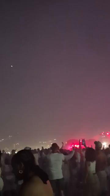 Rio's New Year's Eve drone show was absolutely breathtaking
