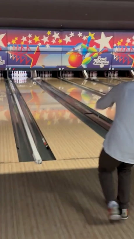 Simple bowling animation