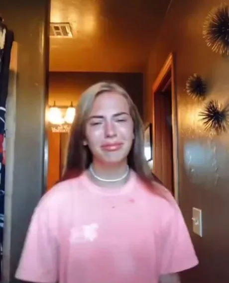 Tiktok user data json. Аудитория тик ток. Tik tok statistics. Tik tok change region. Tiktok,rozhkova07.