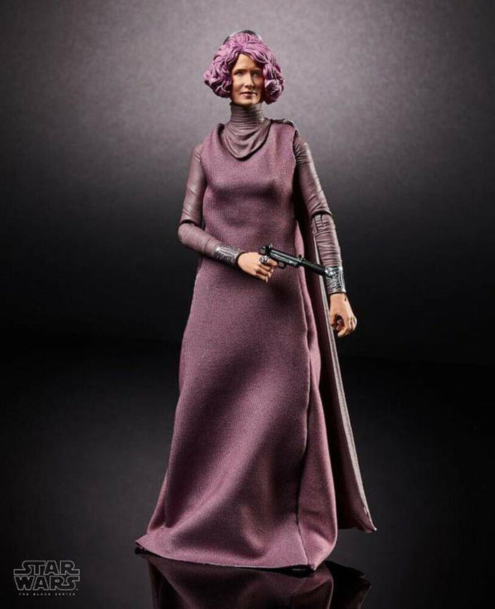 Best 2 Vice Admiral Amilyn Holdo Funny World