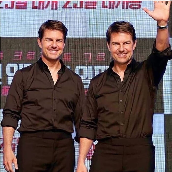 Tom Cruise with his stunt double 9GAG