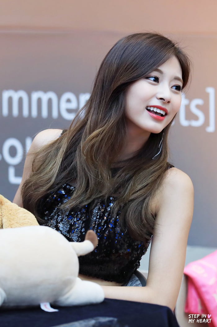 Photo : Tzuyu