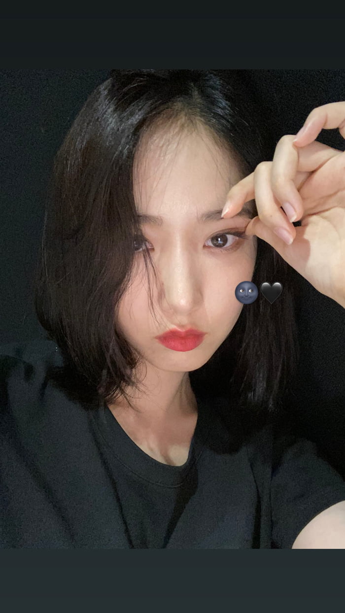 Photo : SinB Instagram Story